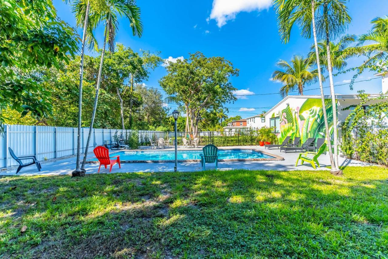 Renovated Apts With Kitchen, Fast Wifi, Smart Tv, Roku & Pool Onsite 4 Mi To Surfside Beach Leilighet North Miami Eksteriør bilde