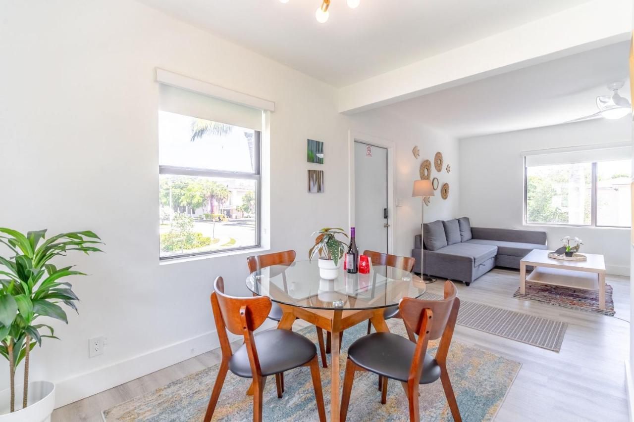 Renovated Apts With Kitchen, Fast Wifi, Smart Tv, Roku & Pool Onsite 4 Mi To Surfside Beach Leilighet North Miami Eksteriør bilde