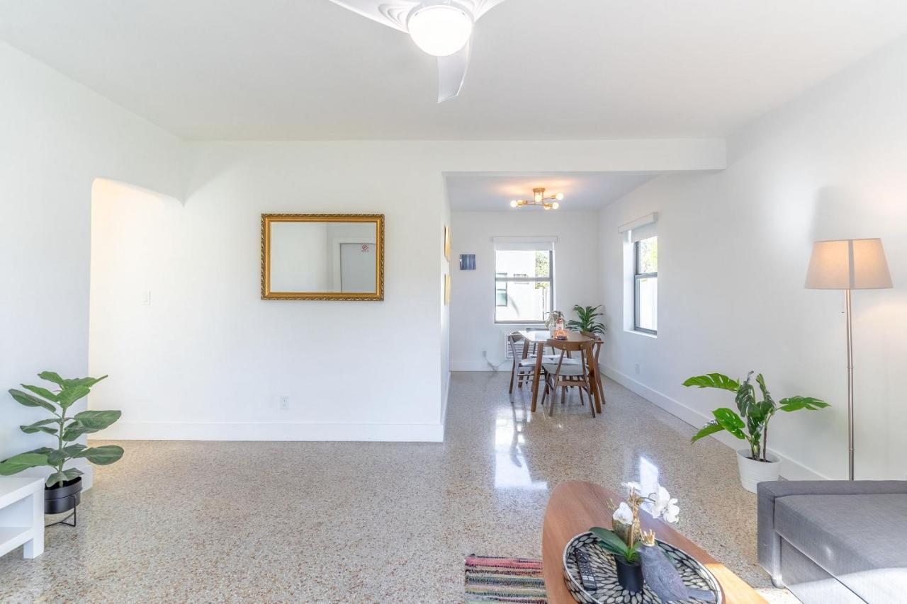 Renovated Apts With Kitchen, Fast Wifi, Smart Tv, Roku & Pool Onsite 4 Mi To Surfside Beach Leilighet North Miami Eksteriør bilde